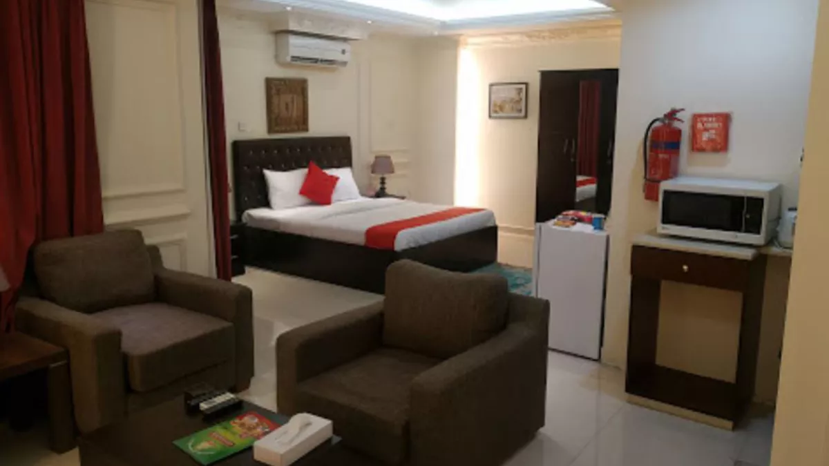 Majestic Hotel 2