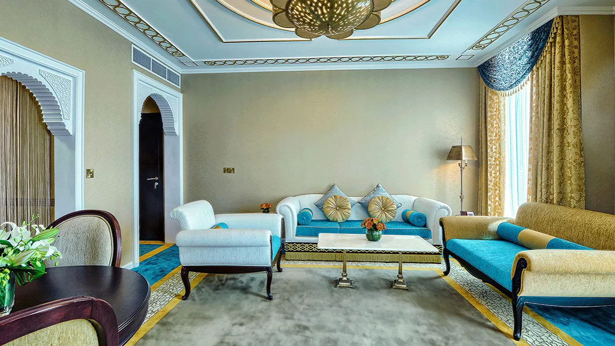 Saraya Corniche Hotel 2