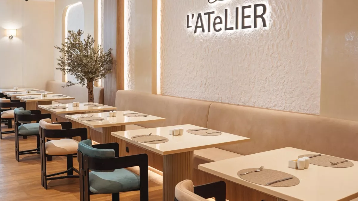 L'ATeLIER Cafe & Restaurant 4