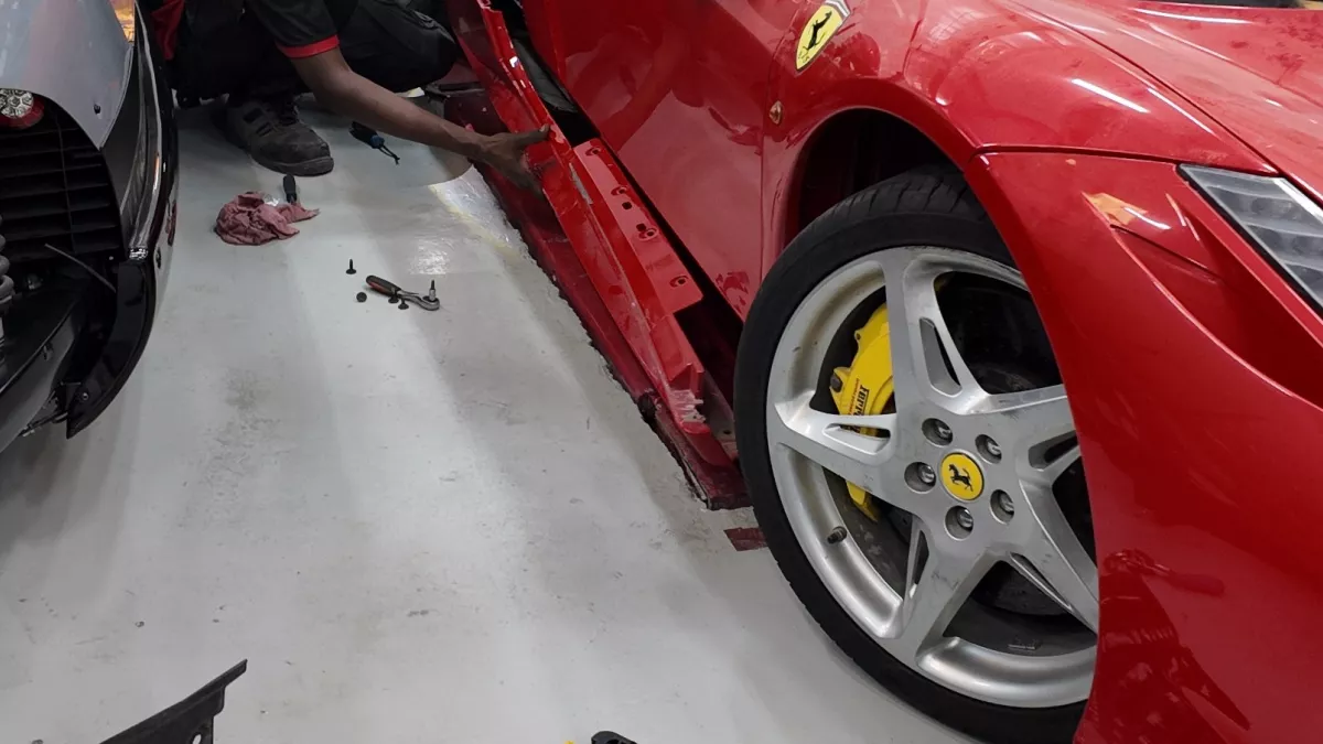 Velokar Auto Repairing 8