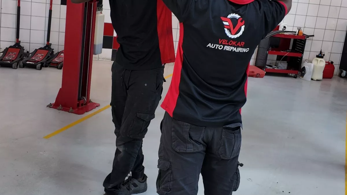 Velokar Auto Repairing 4