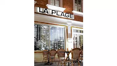 La plage cafe