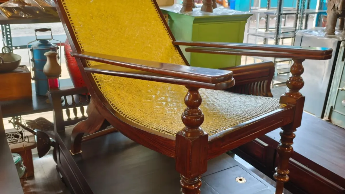 ROYAL ANTIQUE PALACE 5