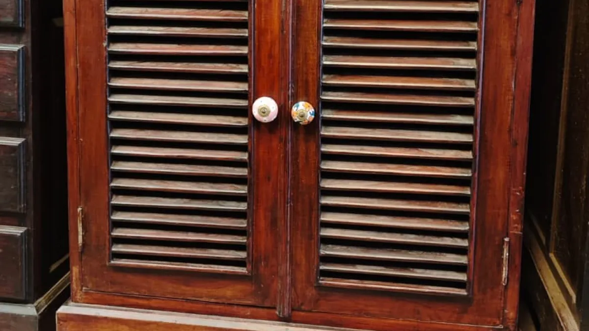 ROYAL ANTIQUE PALACE 6